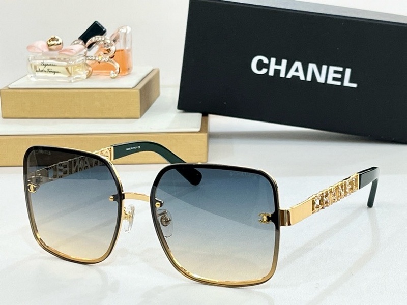 Chanel Sunglasses 285